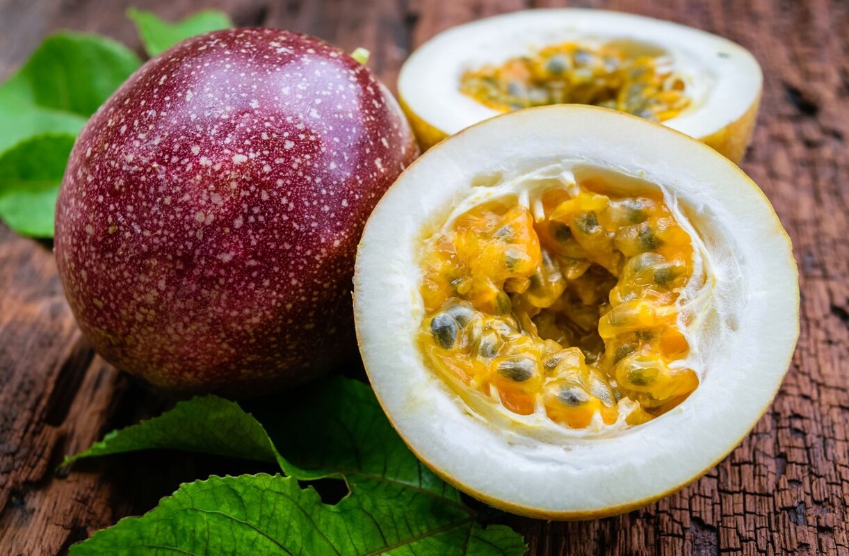 Historia, usos y valor nutricional de la fruta de la pasión